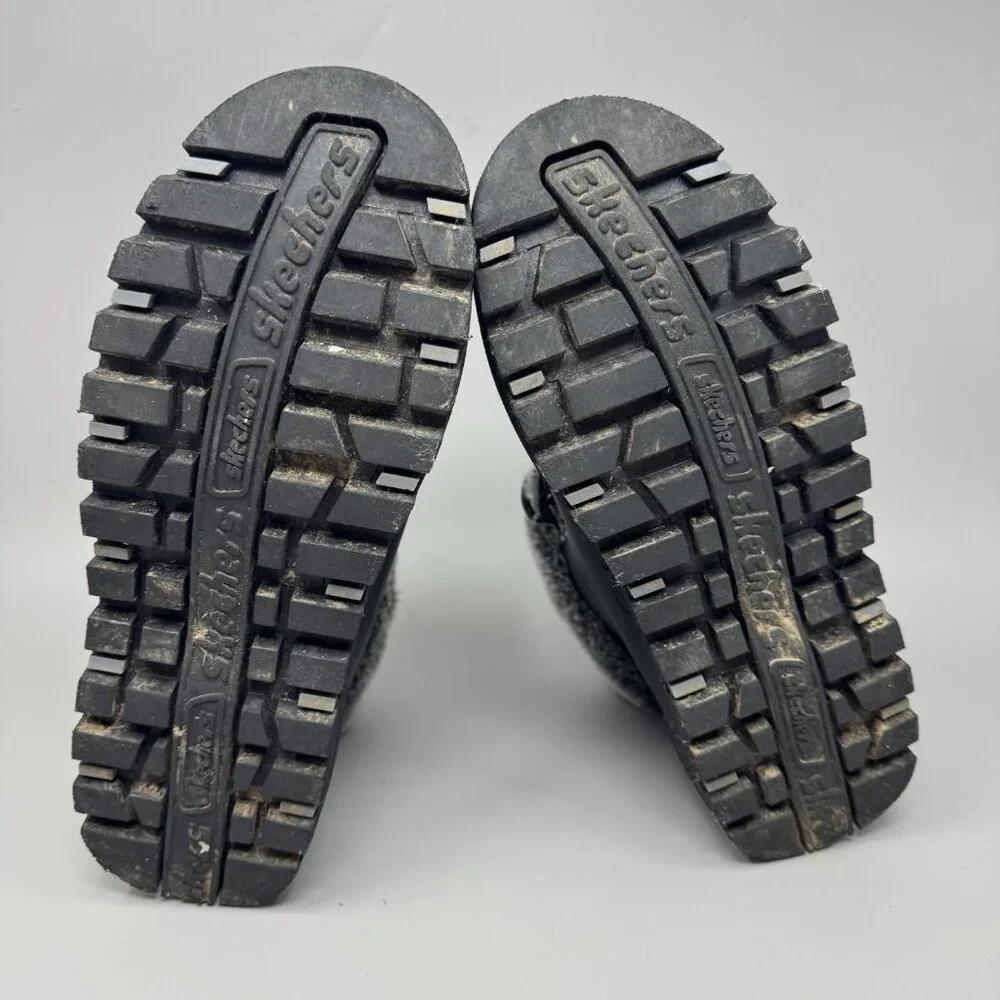 Women's Skechers Shindigs Lookin’ lol Black Winter Boots Size 10 Faux Fur